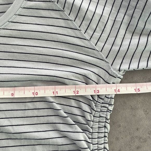 CALIA by Carrie Underwood long sleeve side ruching with ties striped top size XS - Picture 11 of 12
